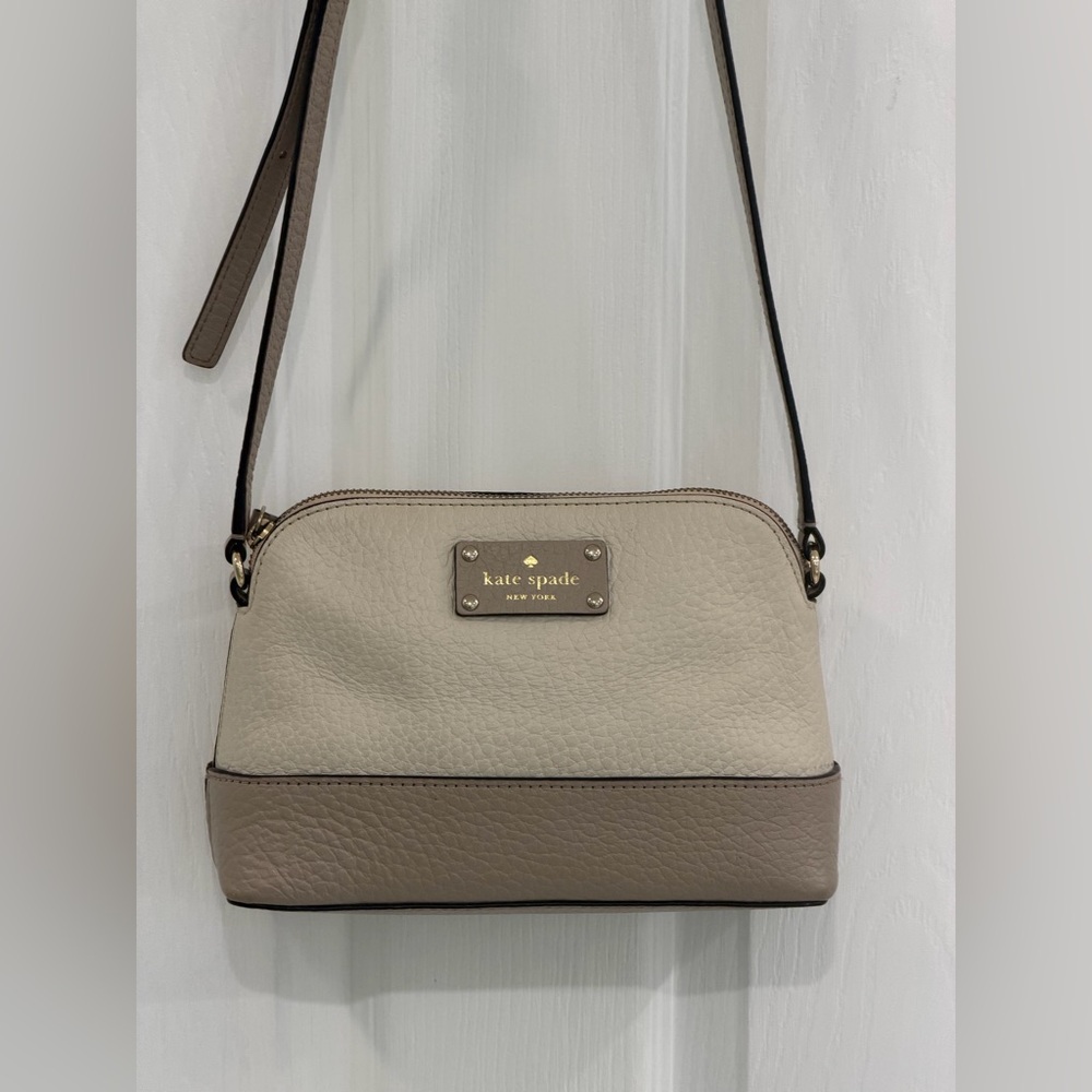 kate spade Two-Tone Cream & Taupe Leather Crossbody